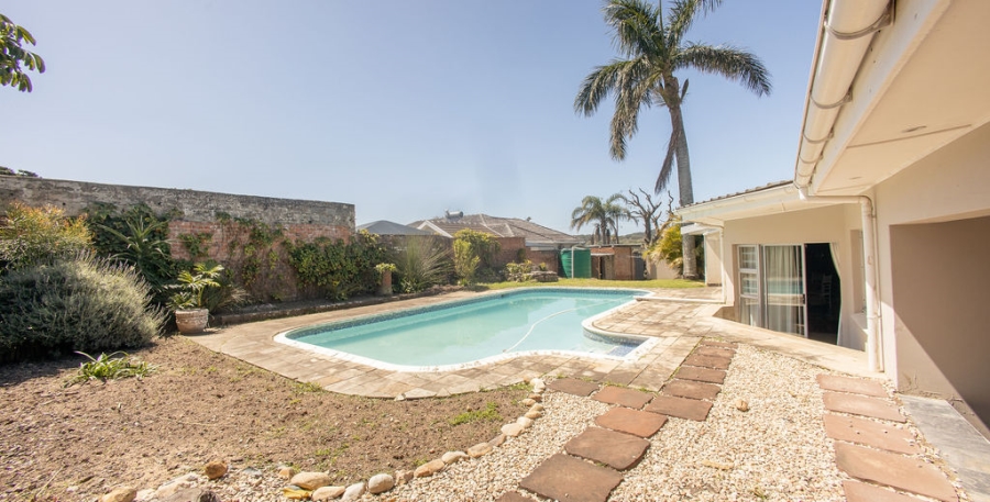 4 Bedroom Property for Sale in Baysville Eastern Cape